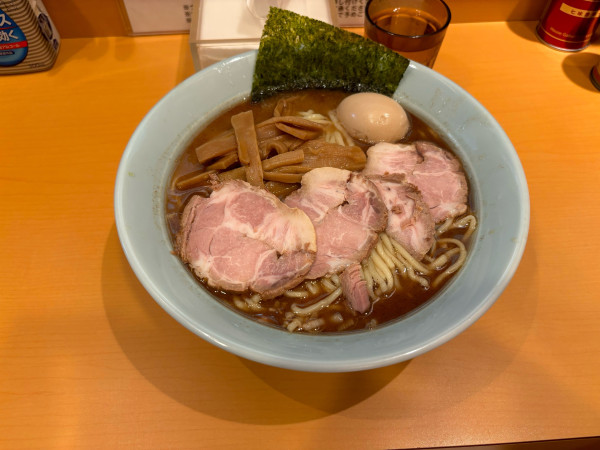 「得らーめん大盛（1100円）」@らーめん文蔵の写真