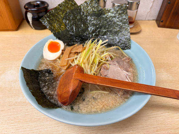 「ネギラーメン小＋のり3枚」@ラーメン 頑固おやじの写真