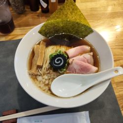 煮干しらぁめん