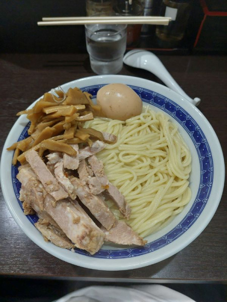 「温かい塩油そば中盛+メンチャー+味玉」@中華そば べんてんの写真