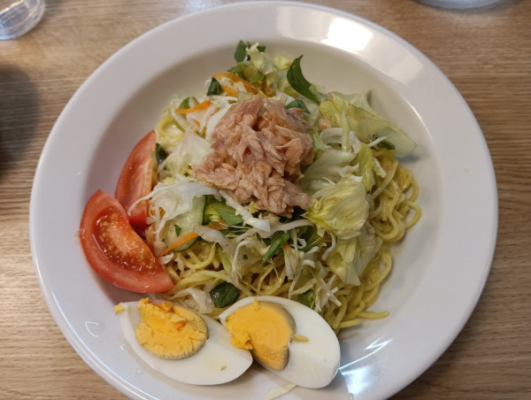 「【夏限定】冷やしサラダ麺（¥950）」@麺飯厨房 青葉台の写真