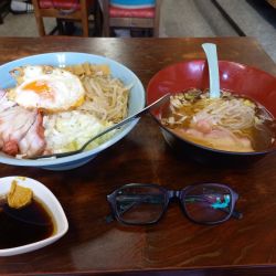 小ラーメン・酔来丼
