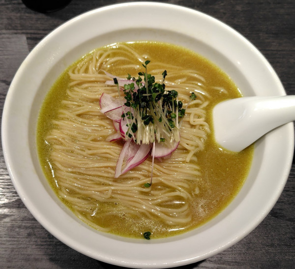 「冷や牡蠣 1200円」@カニトン 東神奈川店の写真