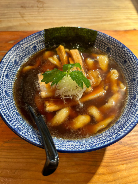 「しょうゆ」@純手打ち 麺と未来の写真