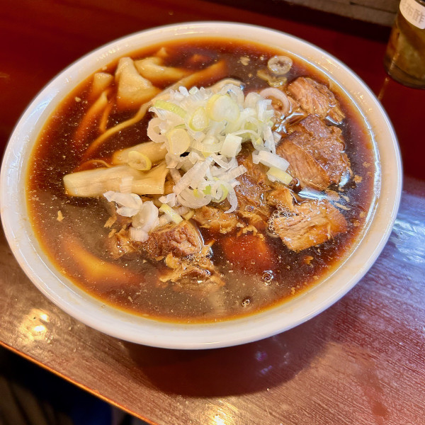 ワンタンチャーシュウメン（1450円）