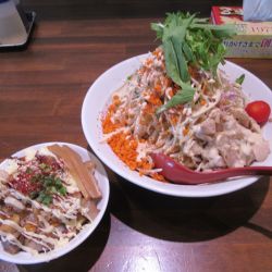 限定ジャンク冷やし中華大盛（１１７０円）＋チャーマヨ丼３５０