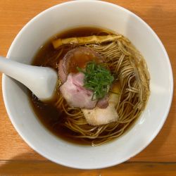 らぁ麺 はやし田 新宿本店 - 新宿三丁目 | ラーメンデータベース