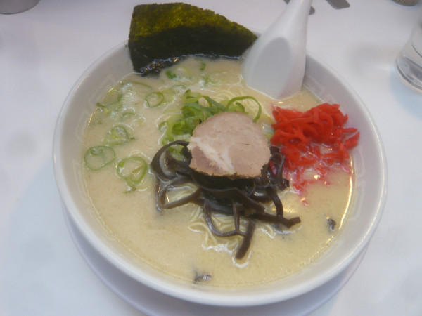 「ラーメン」@博多天神 新橋2号店の写真