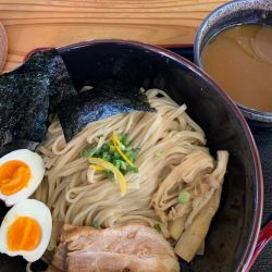 トッピング全部のせ特製つけめん1280円大盛り200円