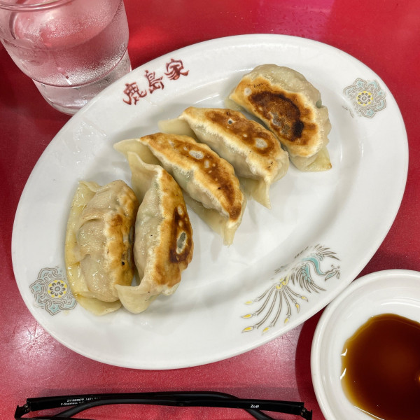 「餃子」@鹿島家 鶴見店の写真