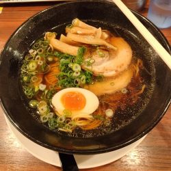 しょうゆラーメン