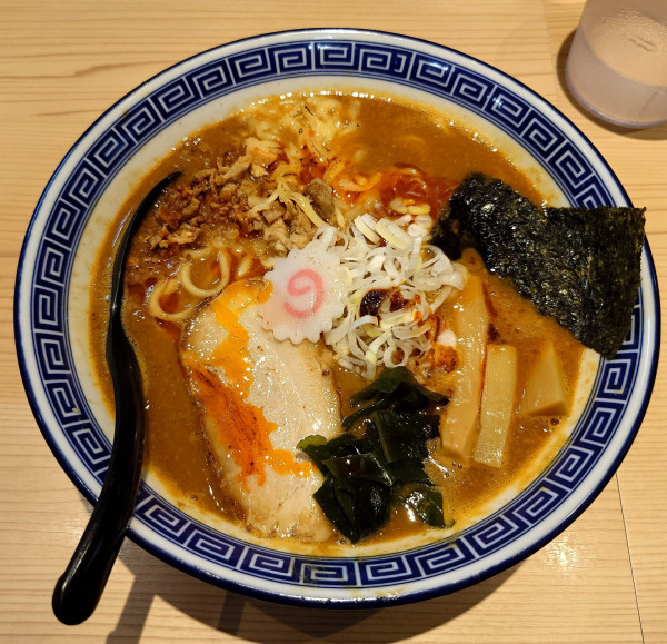 「【限定】韓国風濃厚ラーメン(1050円)」@狼煙 浦和店の写真