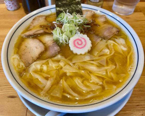 「ワンタン麺  TPチャーシュー」@there is ramenの写真