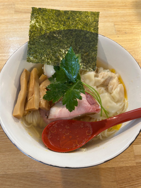 「（松）特上中華そば（白醤油）」@自家製麺 くろ松の写真