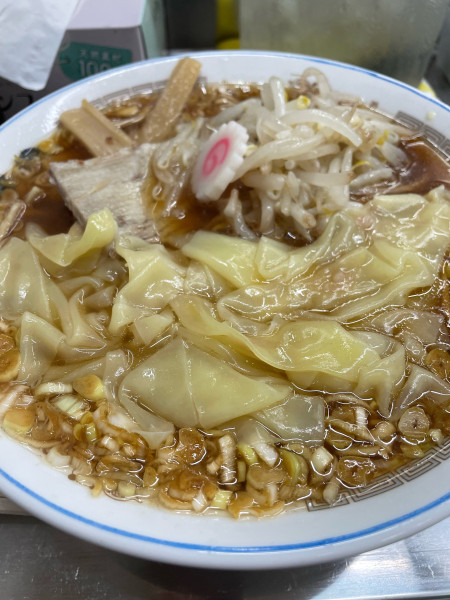 「ワンタンメン」@中華そば みたかの写真