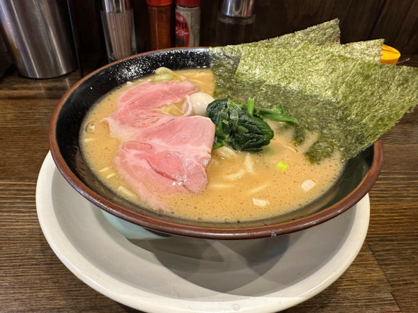 「ラーメン」@横浜家系ラーメン 金山家 池下店の写真