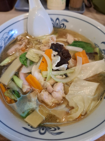 「とりソバ８００円」@鳳華飯店 笹下本店の写真