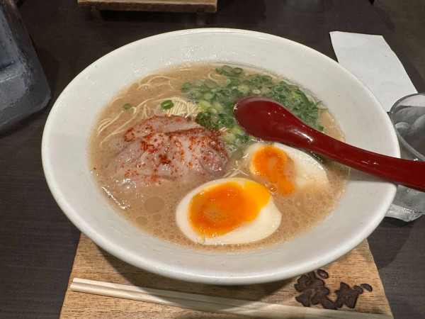 「ラーメン」@麺屋我ガ 天神店の写真