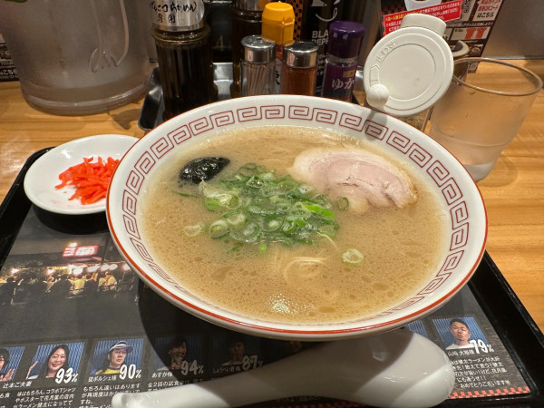 「博多ラーメン健太」@らあめん花月嵐 刈谷駅前店の写真