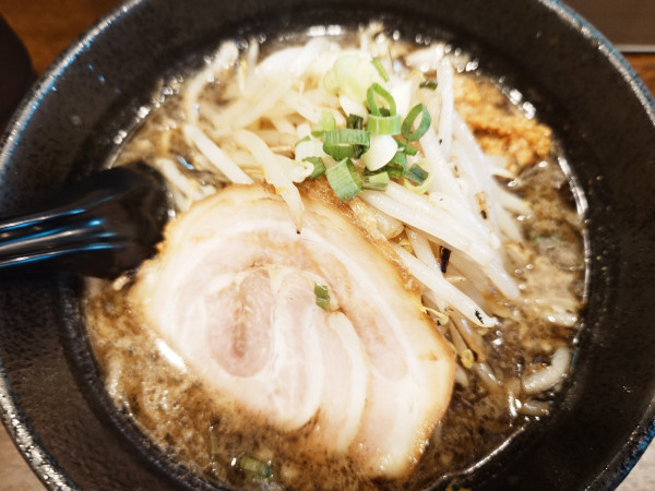 「焦がし味噌ラーメン+味付けにんにく」@焦乃香.の写真