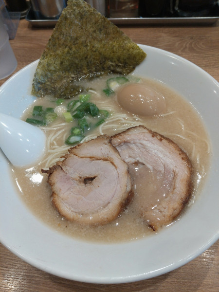 「味玉Wちゃーしゅー麺」@らーめん専門店 小川 高幡不動店の写真