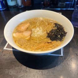 燕三条式煮干しそば