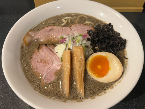 「百尾煮干し 醤油」@煮干しらーめん 田中にぼるの写真