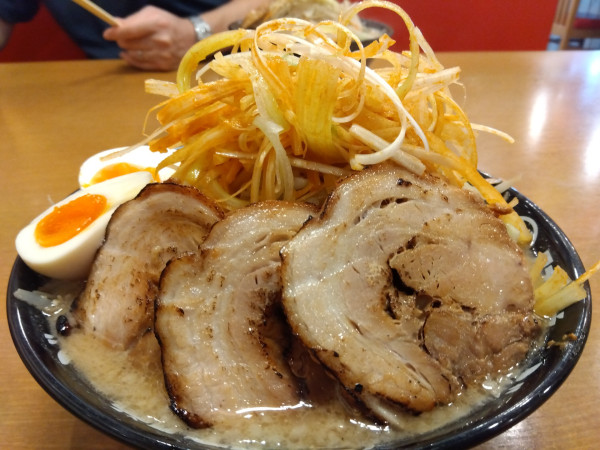 「チャンピオン味噌ラーメン(1090円)」@味噌のジョー 牛久店の写真