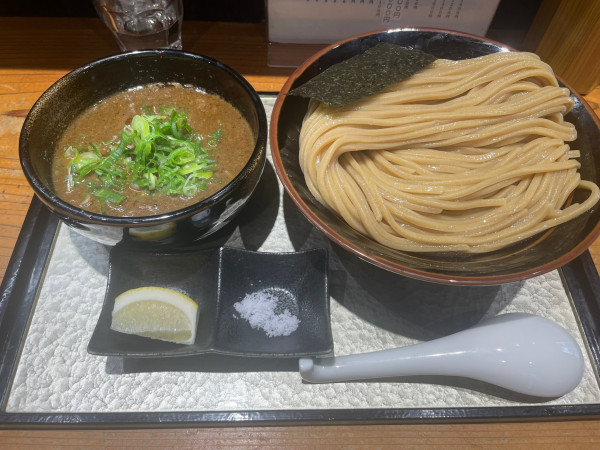 「スパイスカレーつけ蕎麦大1200+100+200」@中華蕎麦 ひら井の写真