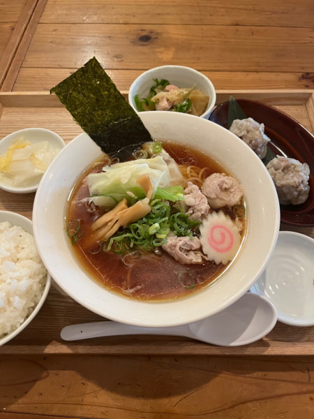 「中華そば定食シュウマイ付き」@シュウマイキングの写真