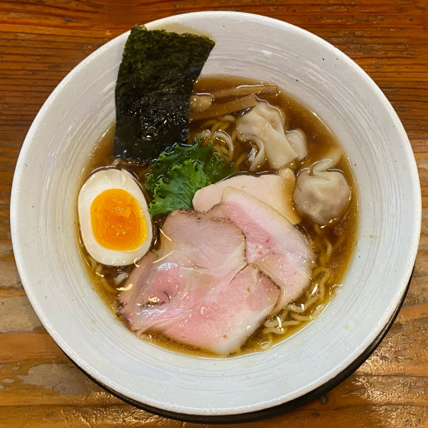 「特製 醤油(麺少なめ)¥1,150」@自然派ラーメン 神楽の写真