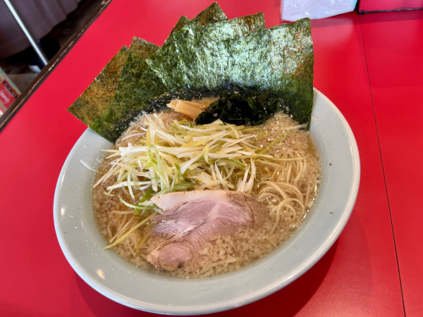 「ネギラーメン＋海苔」@ラーメンショップ まる壱の写真