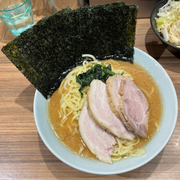 「ラーメン」@横浜らーめん渡来武 総本店の写真