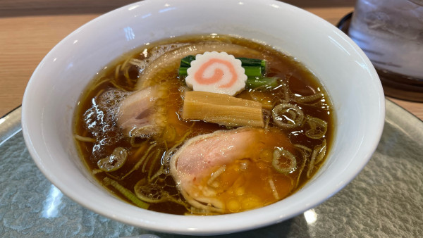 「深緑 黒出汁」@中華そば 深緑の写真