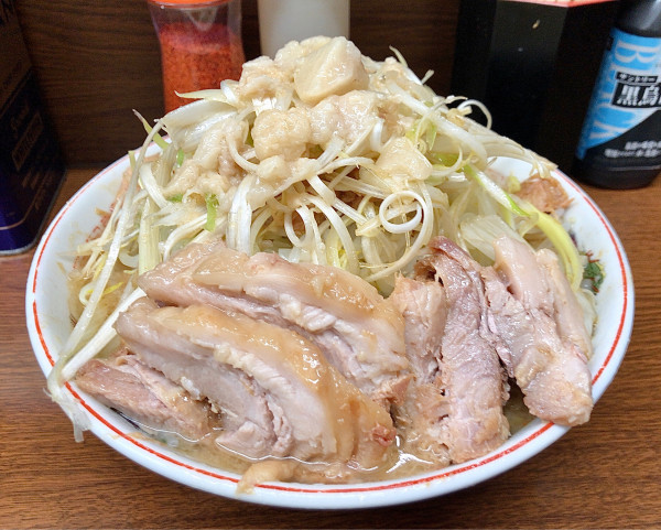 「小豚1120円　ネギ150円」@ラーメン二郎 横浜関内店の写真