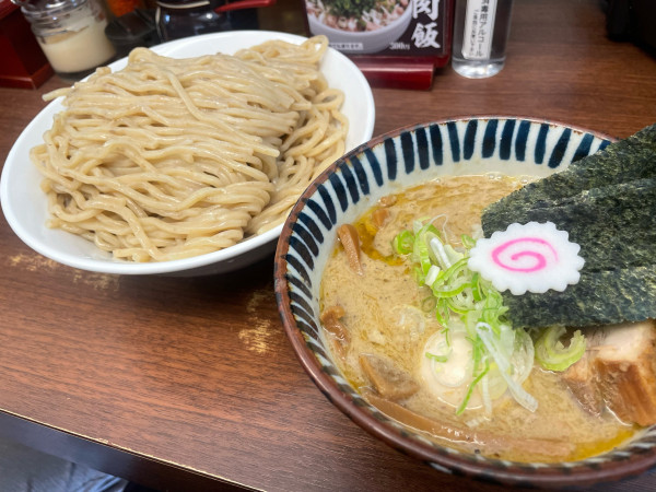 「特製濃厚煮番搾り　大盛り」@つけめん 三三㐂の写真