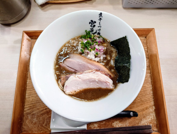 「濃厚煮干しそば」@煮干しつけ麺 宮元の写真
