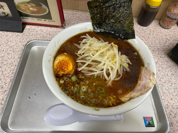 「マー油ラーメン850円」@味乃大久保の写真