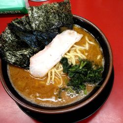 ラーメン:950円