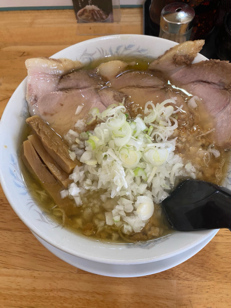 「チャーシューメン➕麺固め➕背脂多め」@前足ラーメン かくれがの写真