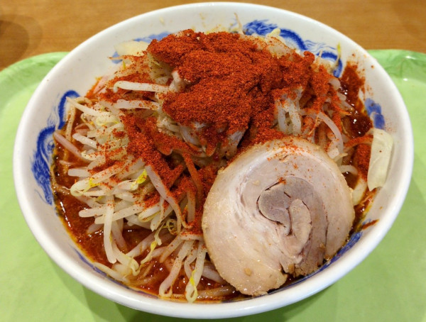 「炎獄ラーメン」@ジャンクガレッジ イオンレイクタウンmori店の写真