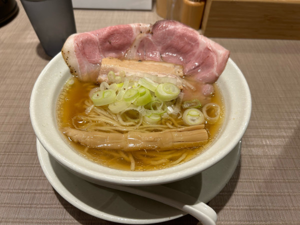 「貝出汁2種チャーシュー980円」@麺屋優光 名古屋店の写真