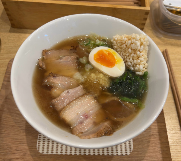 「夕焼けチャーシュー麺パンチ」@夕焼けラーメンの写真