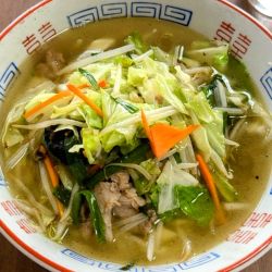 タンメン 700円＋シューマイ480円