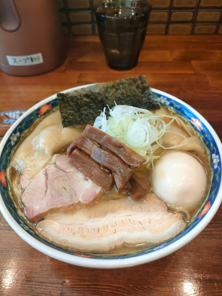 「もちもち雲呑中華そば」@奈つやの中華そばの写真