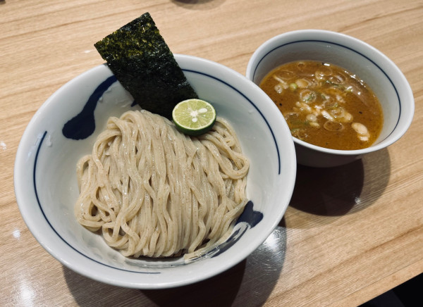 「濃厚つけ麺（小￥1000）」@つじ田 大崎店の写真
