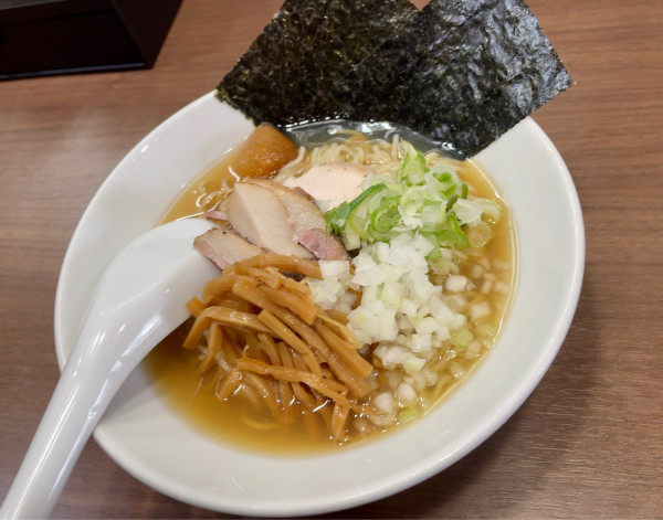 「【平日限定】浅利と煮干の手揉み中華そば(冷)」@煮干し中華そば 山形屋の写真