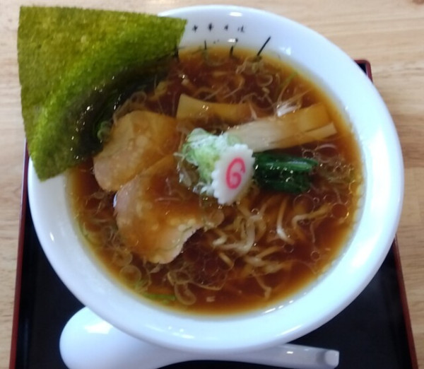 「中華そば 800円」@自家製中華そば すずらんの写真