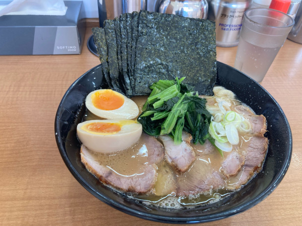 「粋特醤油普通」@綾瀬らーめん 粋の写真