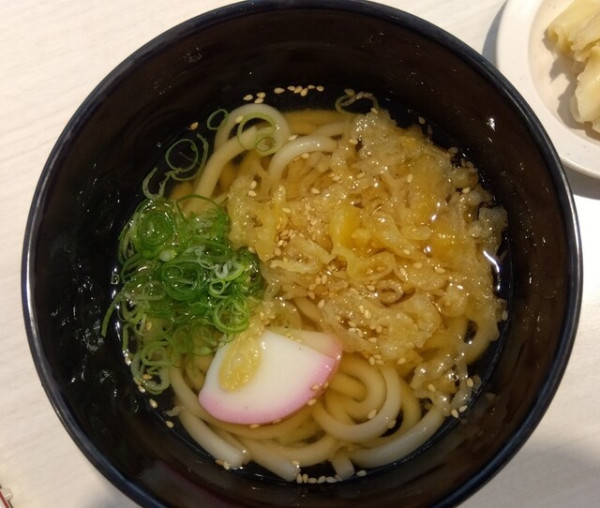 「たぬきうどん 170円」@魚べい アクロスプラザ富沢西店の写真